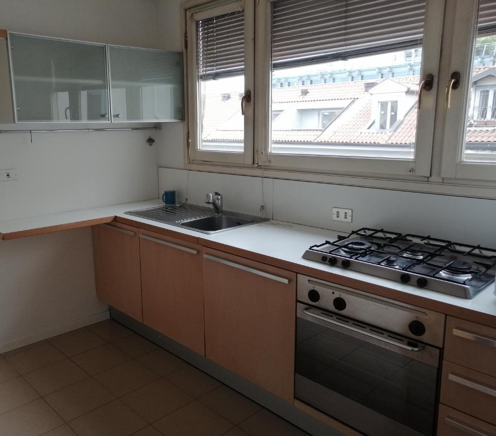 Brera Erbe Appartamento Milano Esterno foto